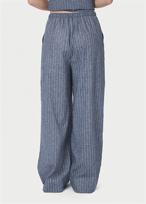 Heifa Emb stripe buks Blue Neo Noir 